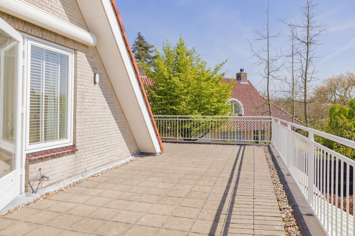 Te koop: Foto Woonhuis aan de Dirck van Swietenlaan 25 in Oegstgeest