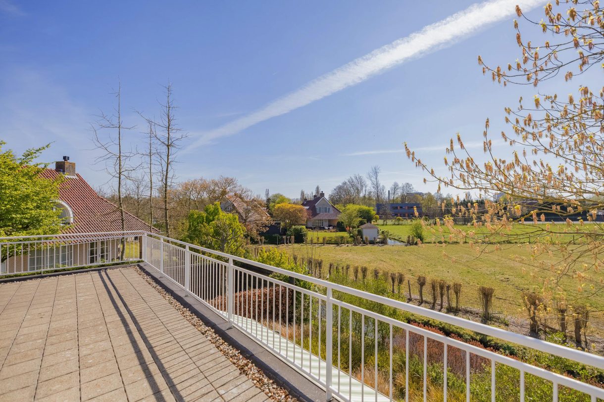 Te koop: Foto Woonhuis aan de Dirck van Swietenlaan 25 in Oegstgeest
