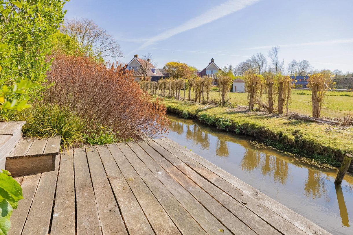 Te koop: Foto Woonhuis aan de Dirck van Swietenlaan 25 in Oegstgeest