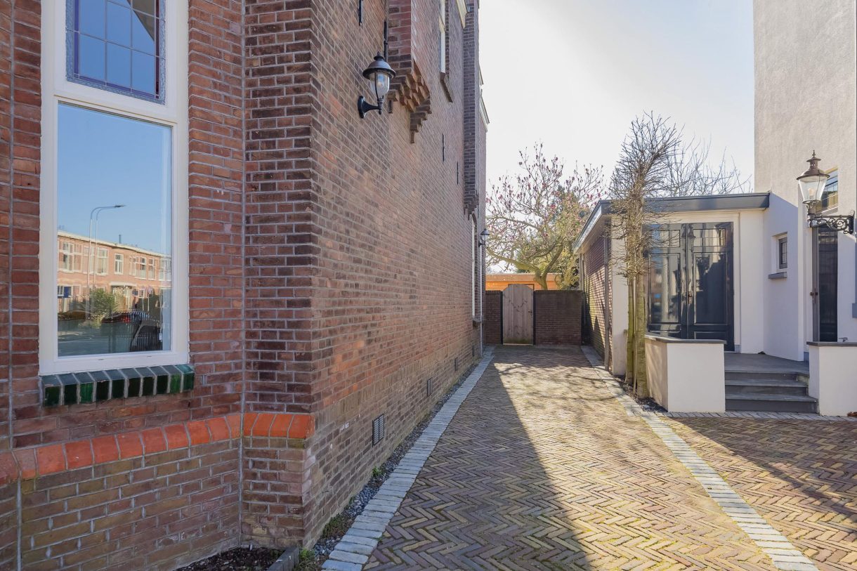 Te koop: Foto Woonhuis aan de Heereweg 57 in Lisse