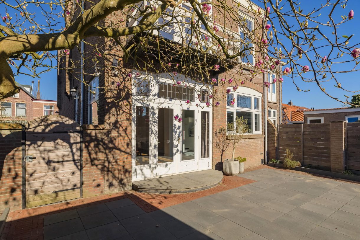 Te koop: Foto Woonhuis aan de Heereweg 57 in Lisse