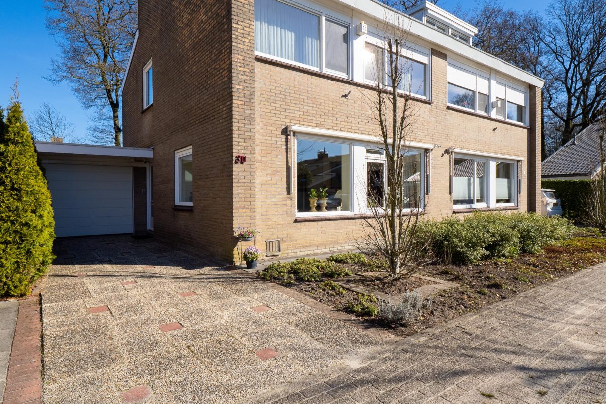 Te koop: Foto Woonhuis aan de Weldinkhorst 30 in Enschede