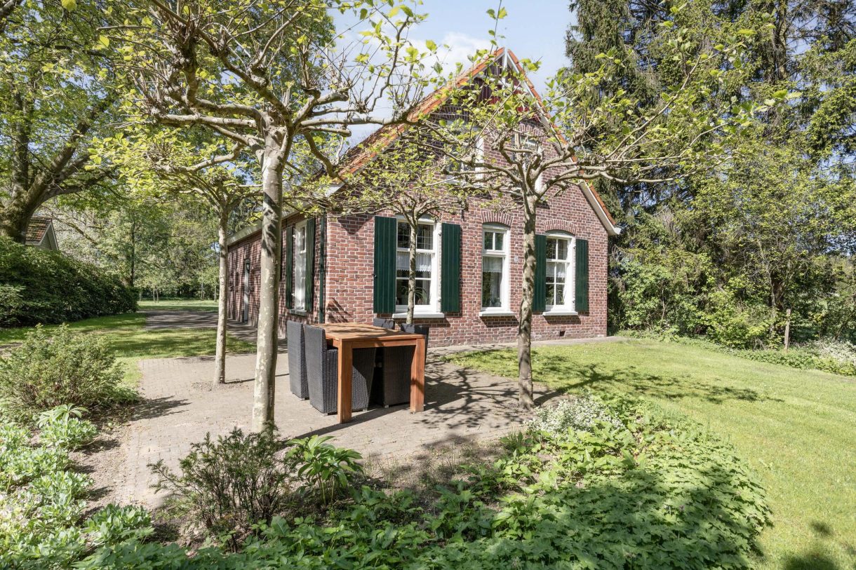 Te koop: Foto Woonhuis aan de Dinxperlosestraatweg 96 in Aalten