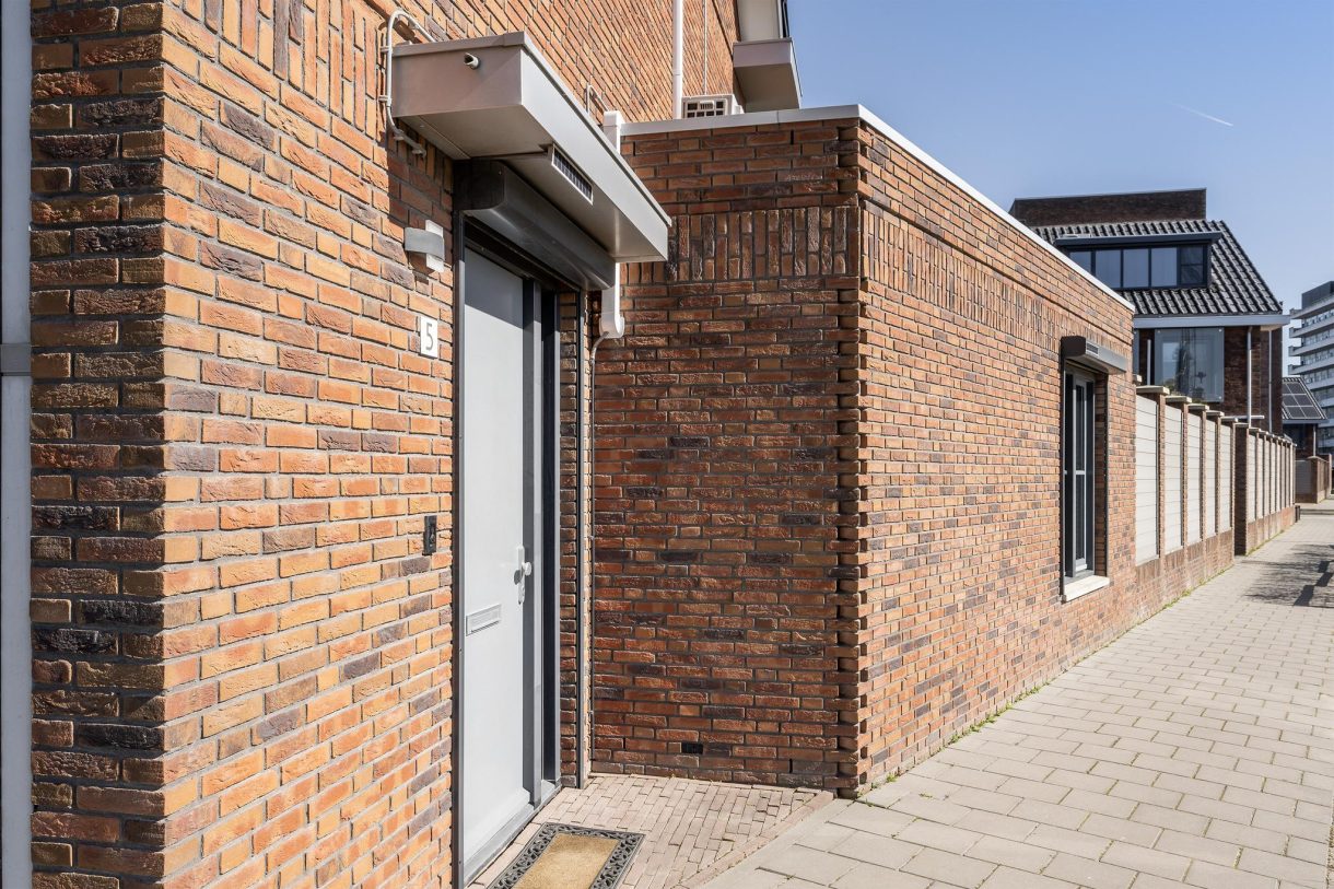 Te koop: Foto Woonhuis aan de Berkelsesluis 5 in Vlaardingen