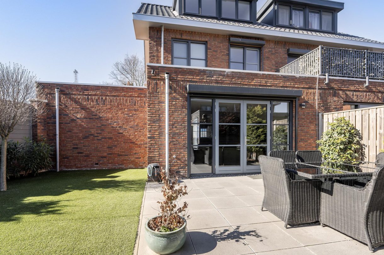 Te koop: Foto Woonhuis aan de Berkelsesluis 5 in Vlaardingen