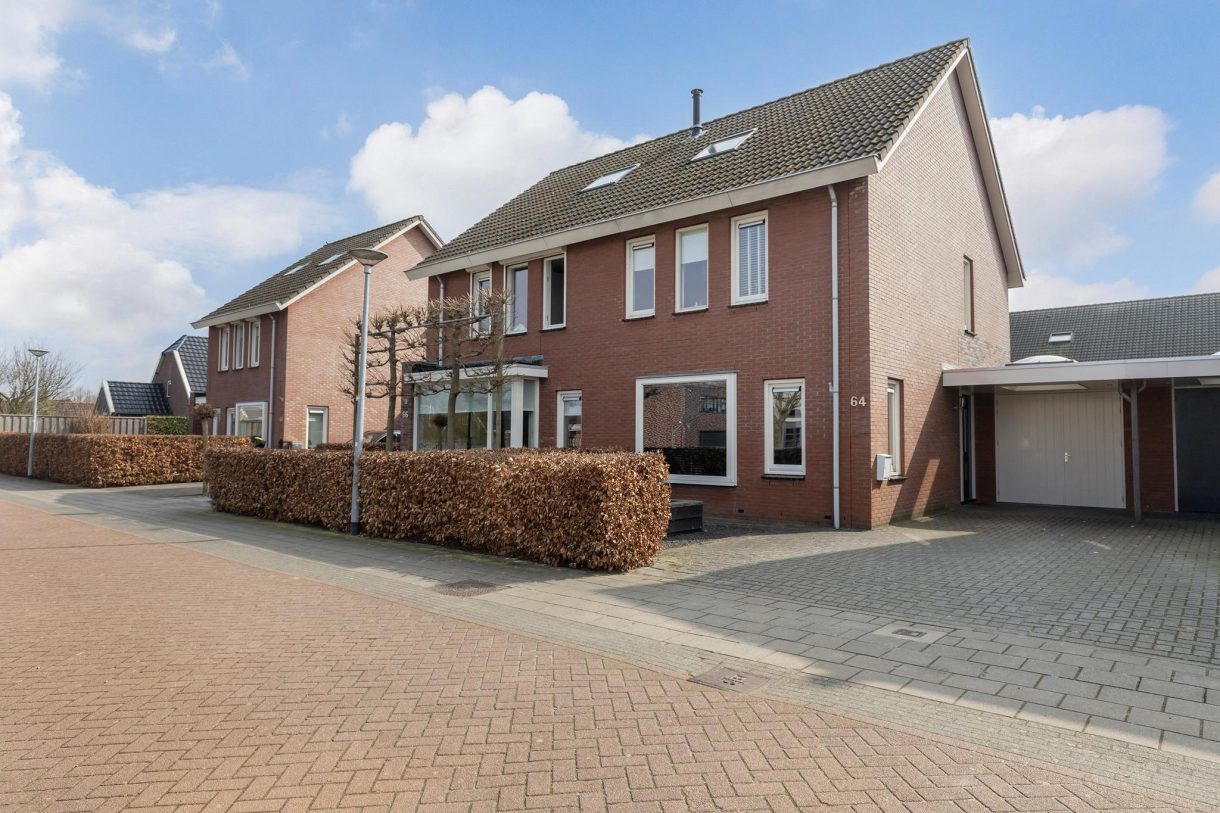 Te koop: Foto Woonhuis aan de Noordsingel 64 in Wezep