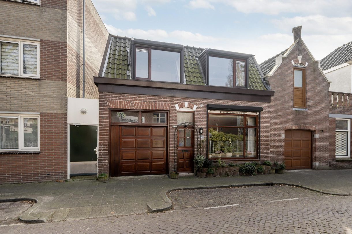 Te koop: Foto Woonhuis aan de Willem Beukelszoonstraat 48 in Vlaardingen