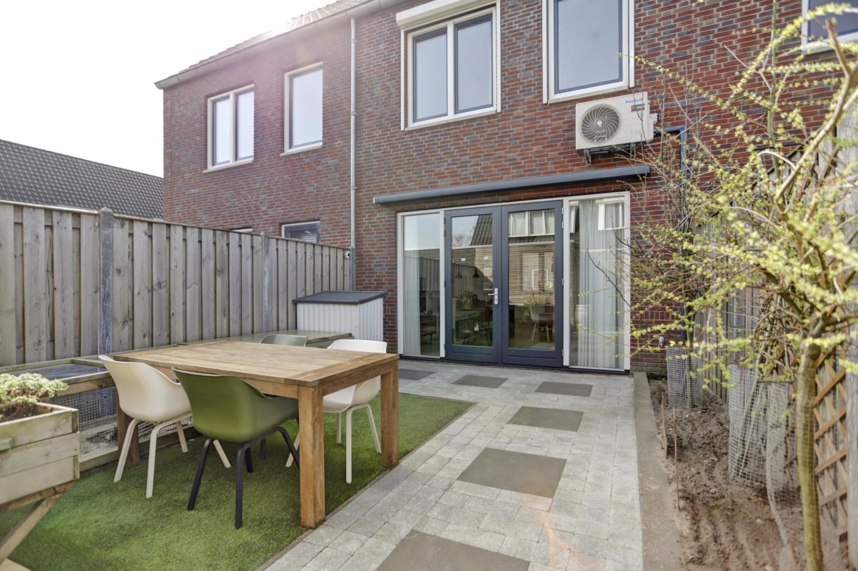 Te koop: Foto Woonhuis aan de Burg. Moonshof 13 in Raamsdonk