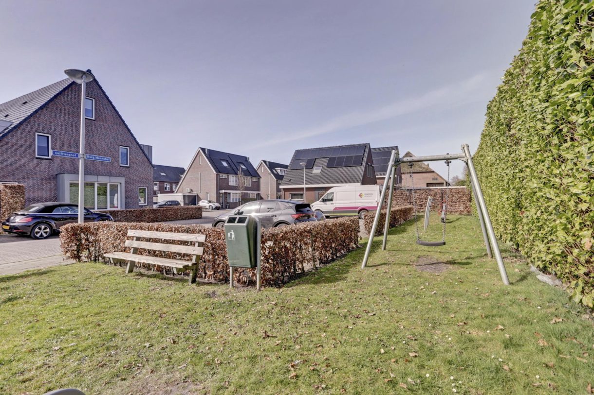 Te koop: Foto Woonhuis aan de Burg. Moonshof 13 in Raamsdonk