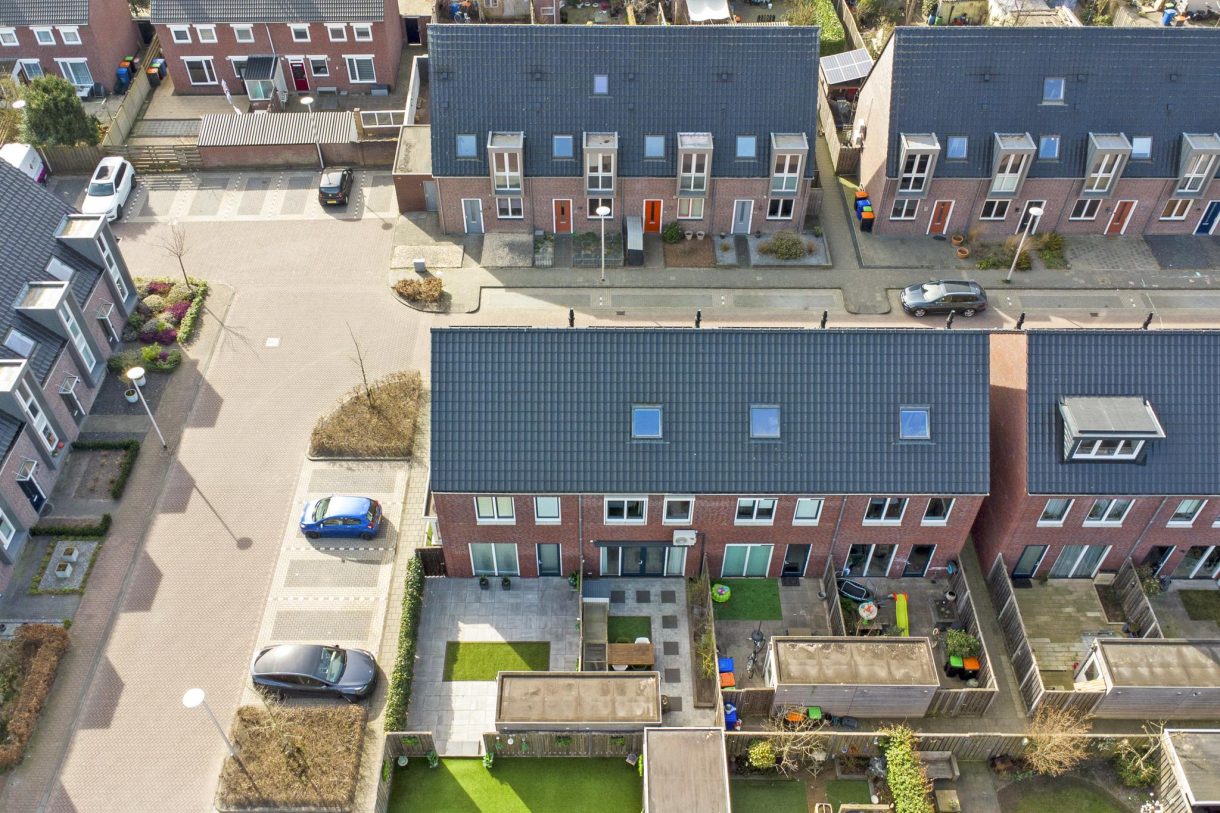 Te koop: Foto Woonhuis aan de Burg. Moonshof 13 in Raamsdonk