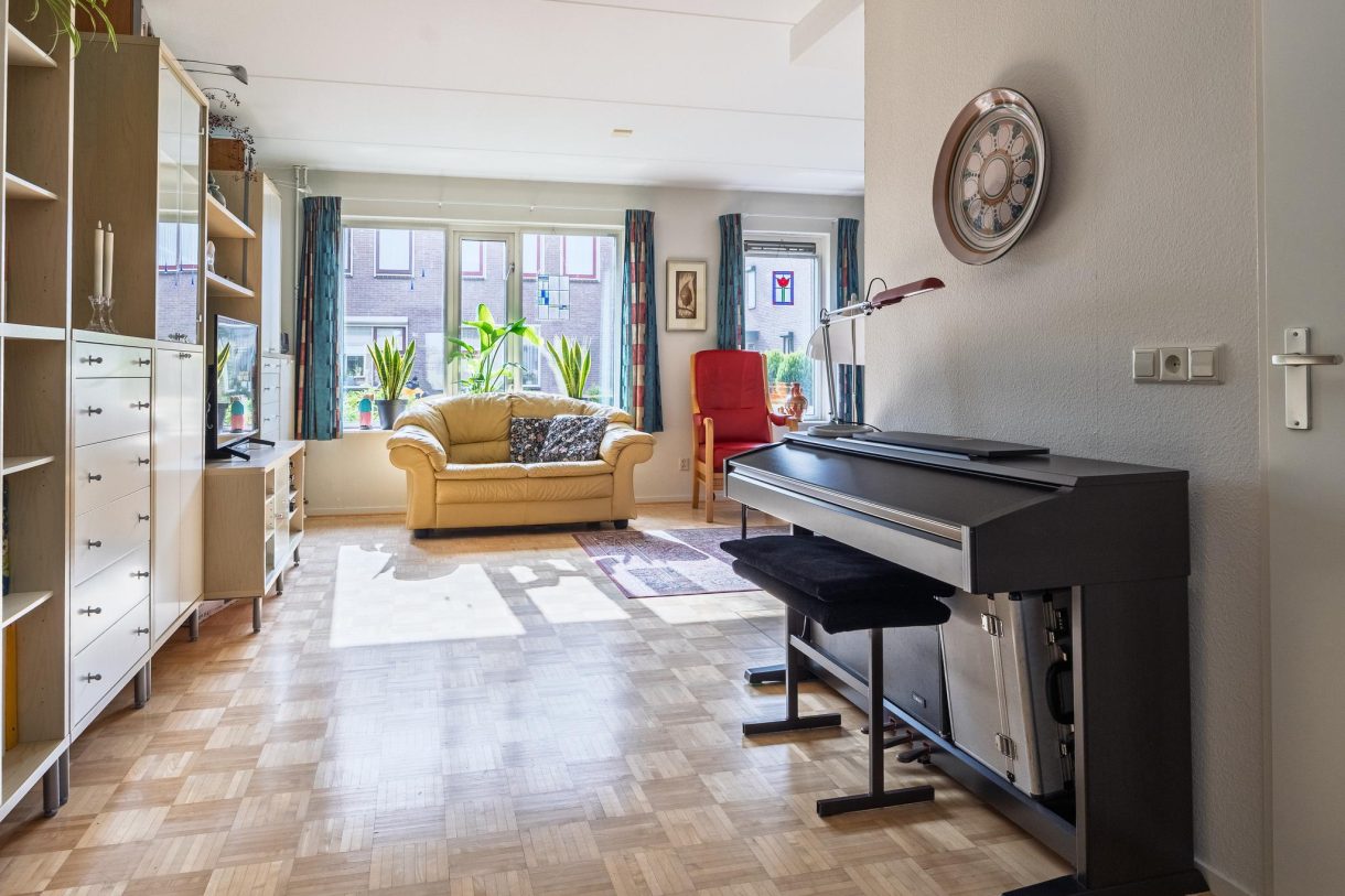 Te koop: Foto Woonhuis aan de Wethouder Campermanstr 13 in Toldijk