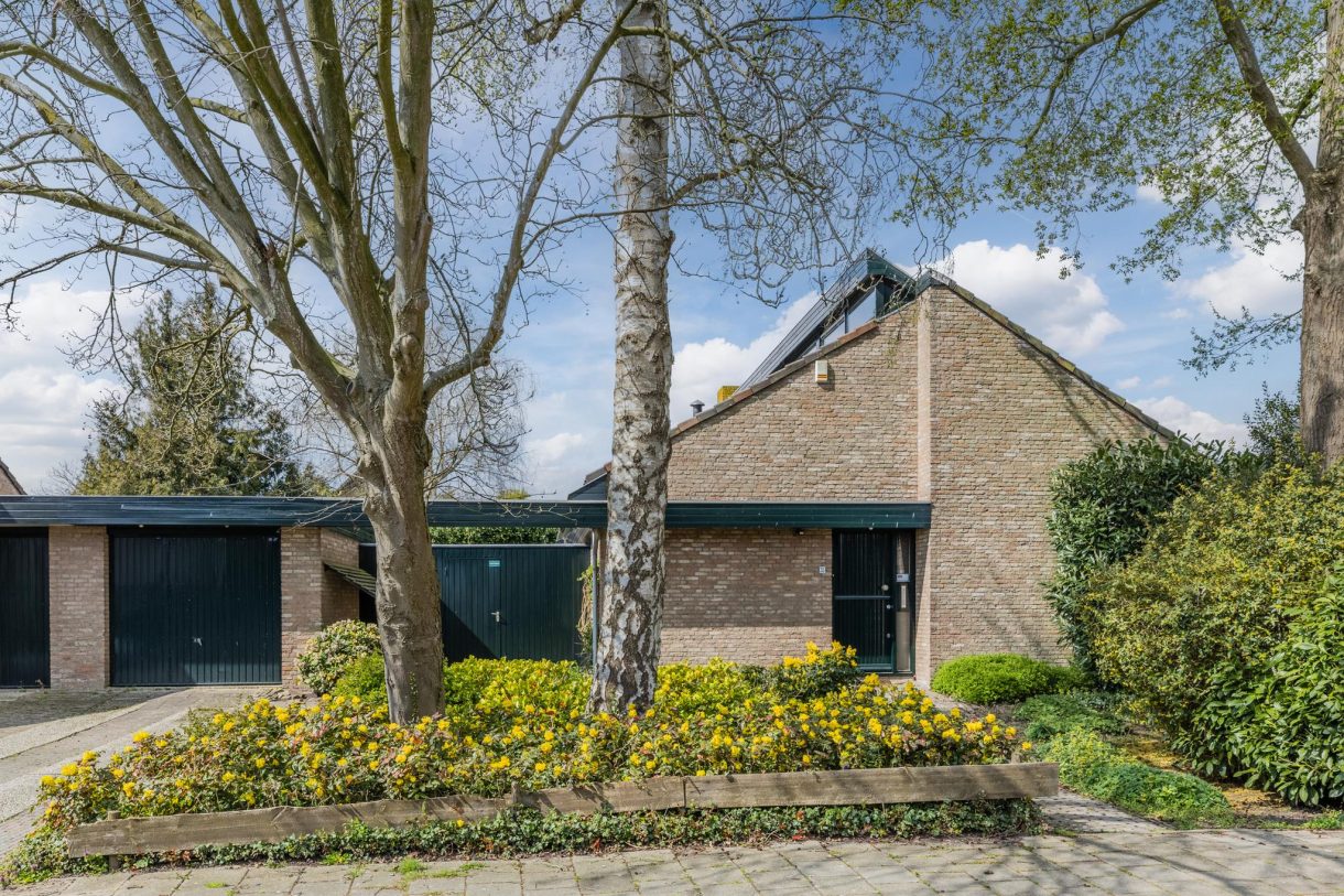 Te koop: Foto Woonhuis aan de Vijverlaan 35 in Vreeland