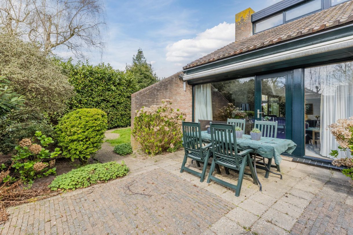 Te koop: Foto Woonhuis aan de Vijverlaan 35 in Vreeland