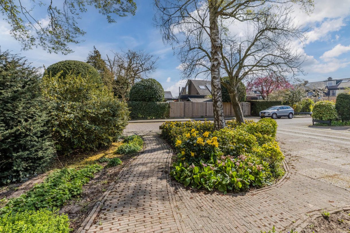 Te koop: Foto Woonhuis aan de Vijverlaan 35 in Vreeland