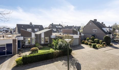 Hoofdfoto van Nuenen Van Hovengaarde 5