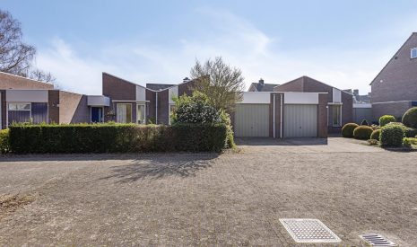 Te koop: Foto Woonhuis aan de Van Hovengaarde 5 in Nuenen