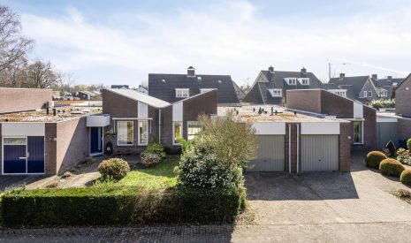 Te koop: Foto Woonhuis aan de Van Hovengaarde 5 in Nuenen