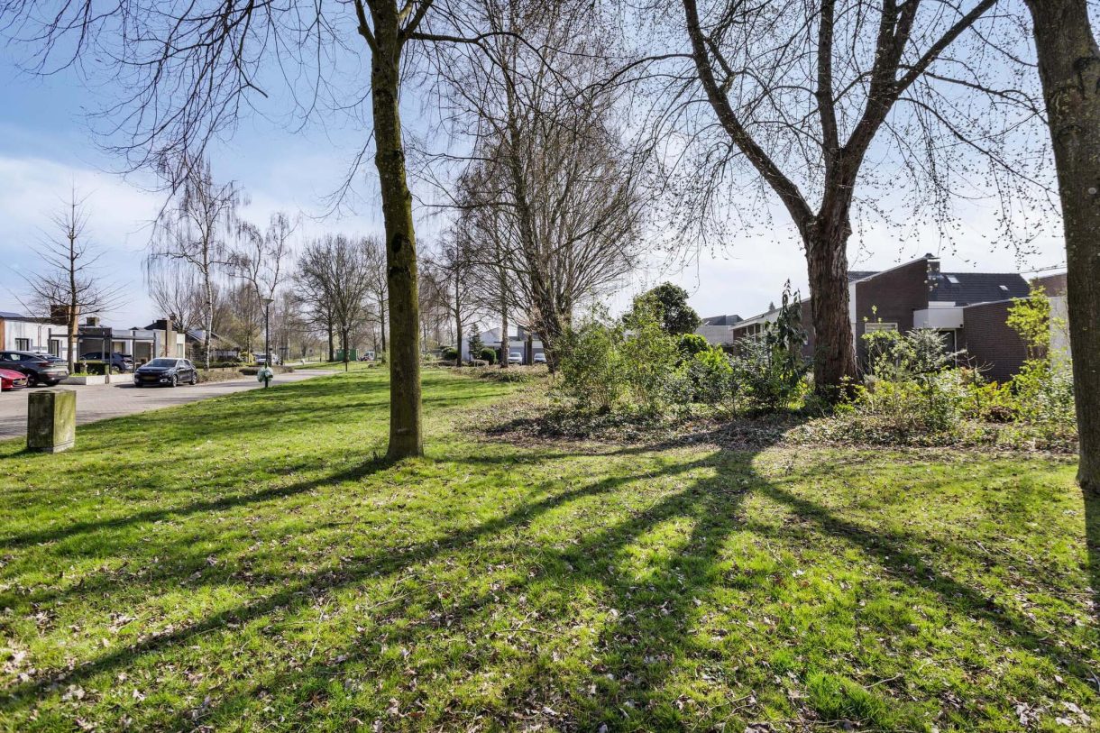 Te koop: Foto Woonhuis aan de Van Hovengaarde 5 in Nuenen