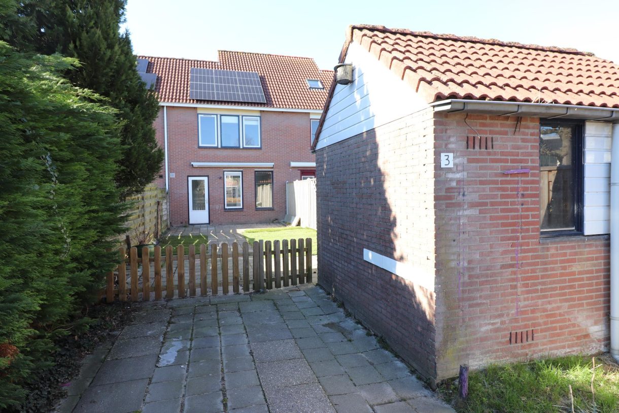 Te huur: Foto Woonhuis aan de Eemland 3 in Dronten