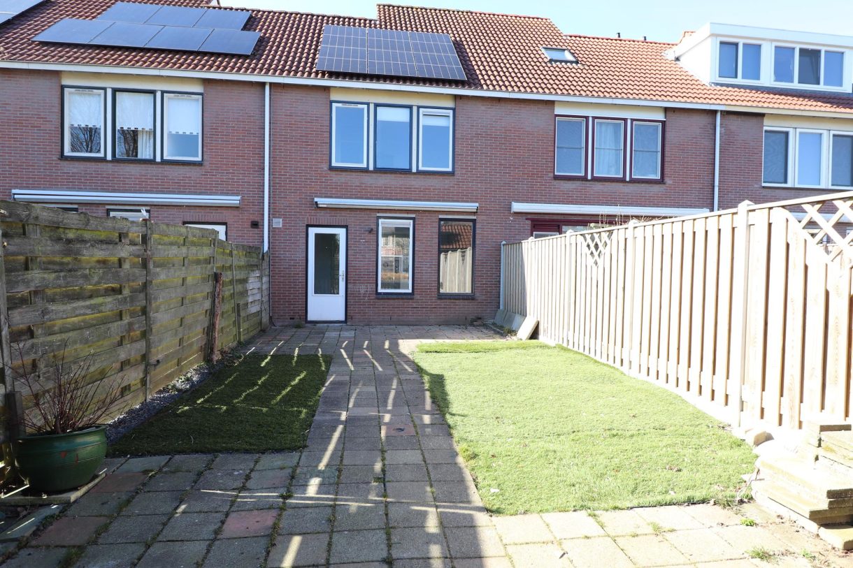 Te huur: Foto Woonhuis aan de Eemland 3 in Dronten