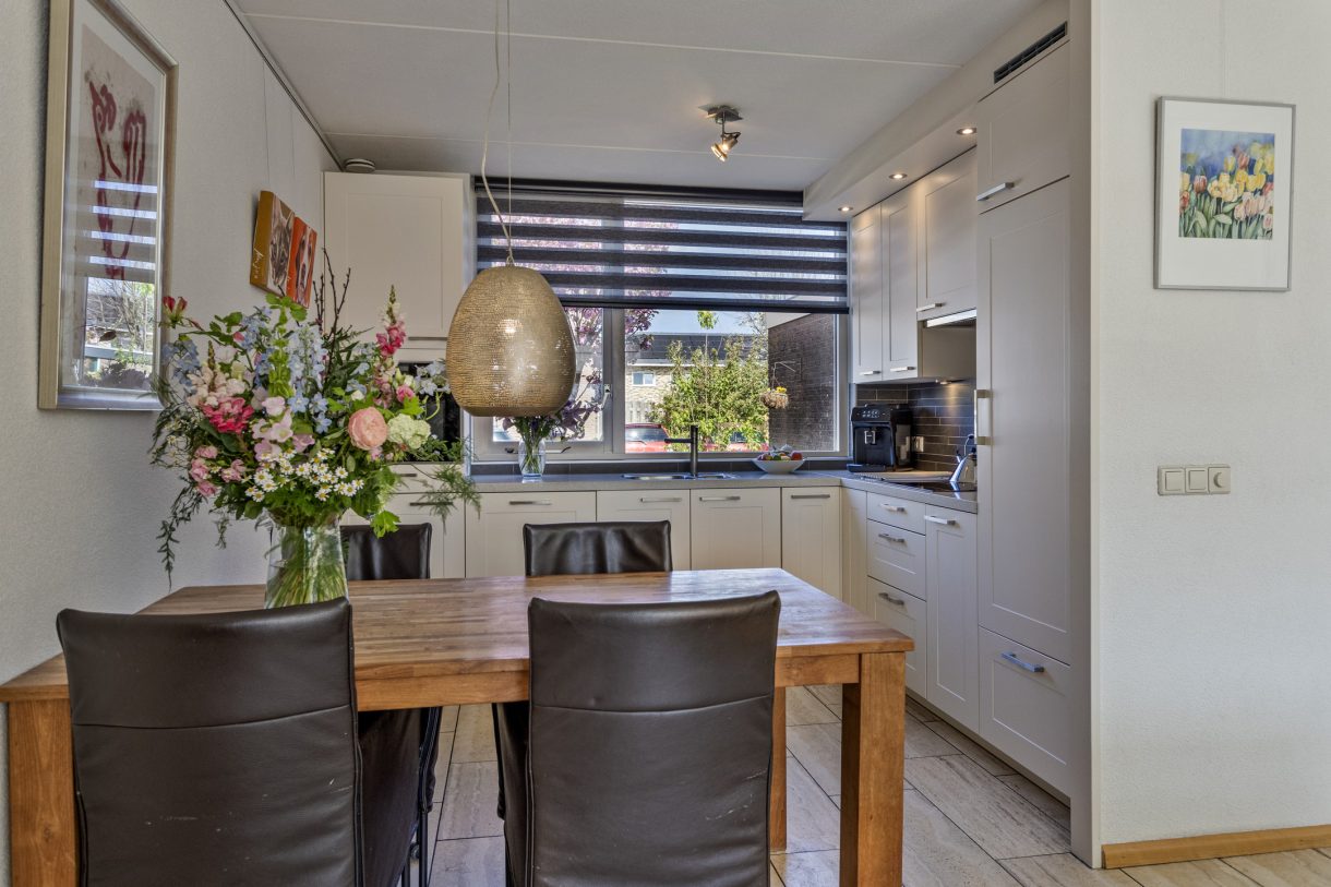 Te koop: Foto Woonhuis aan de Overbuurt 9 in Rijnsaterwoude