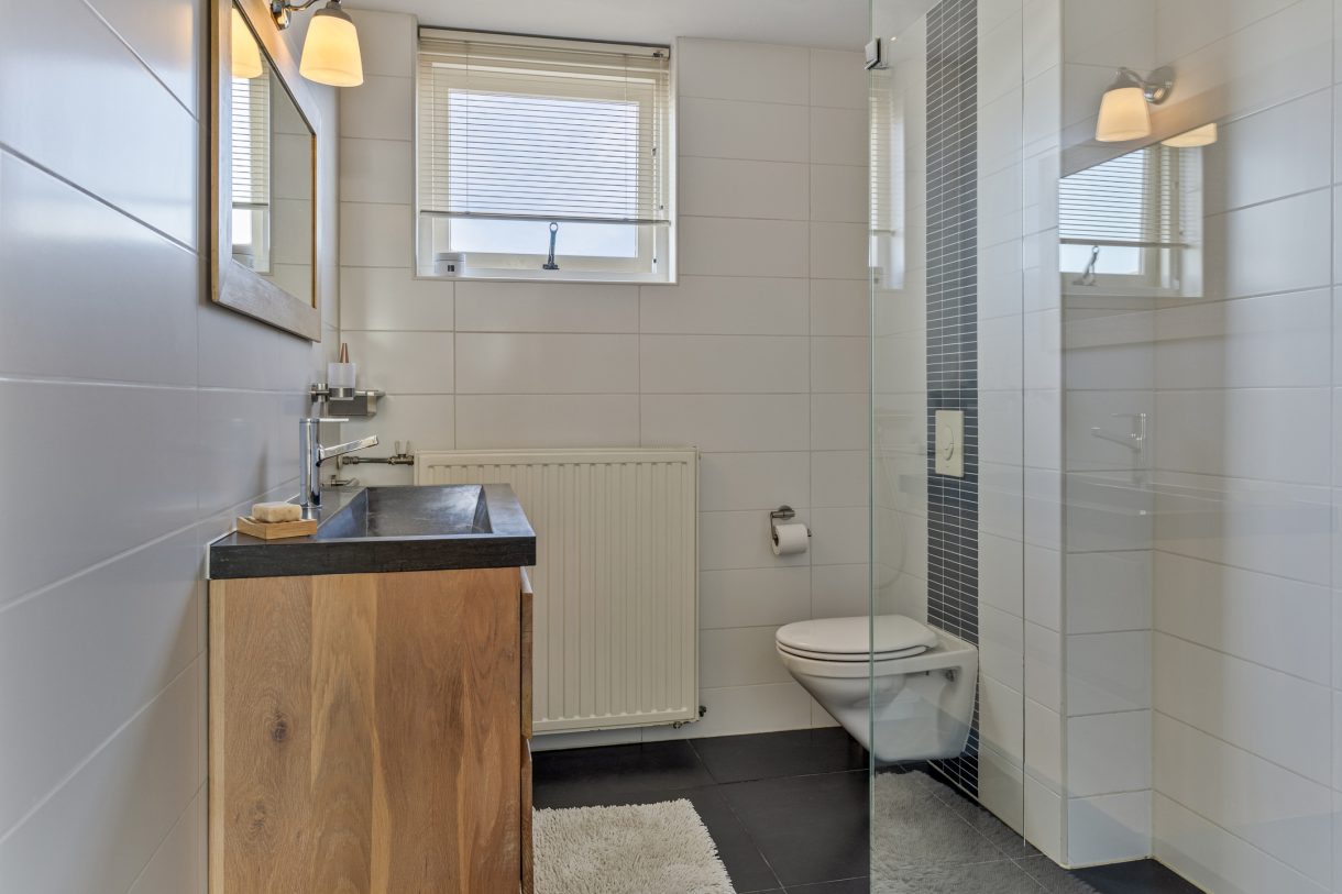 Te koop: Foto Woonhuis aan de Overbuurt 9 in Rijnsaterwoude