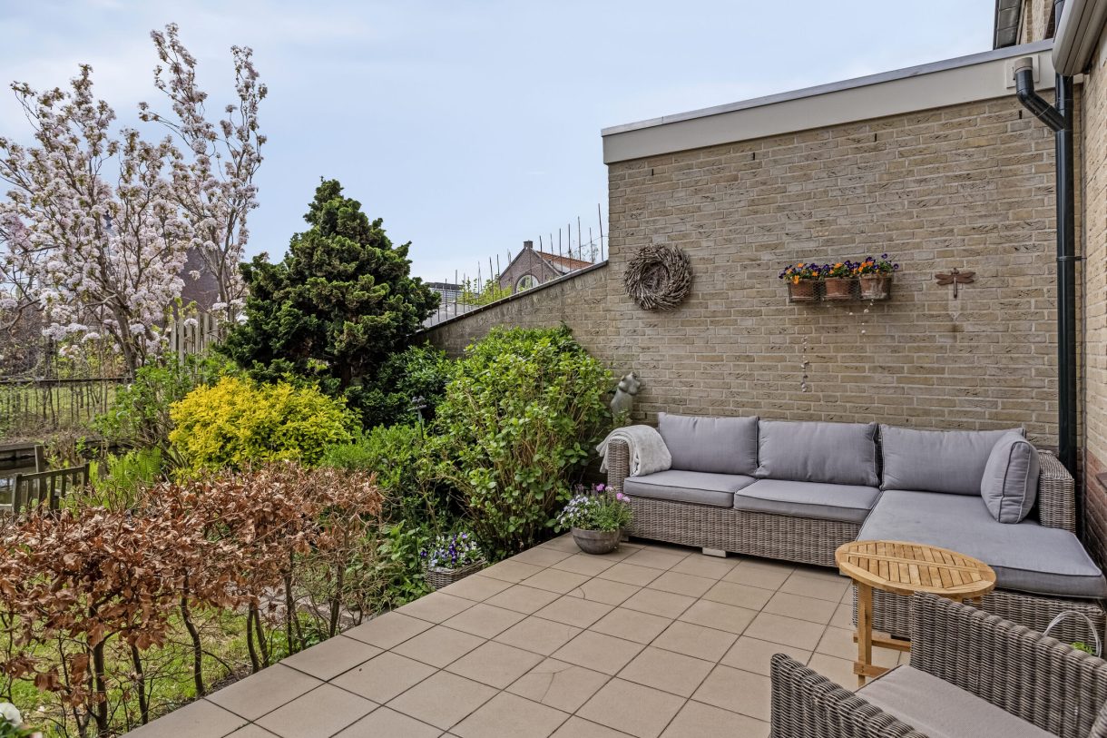 Te koop: Foto Woonhuis aan de Overbuurt 9 in Rijnsaterwoude