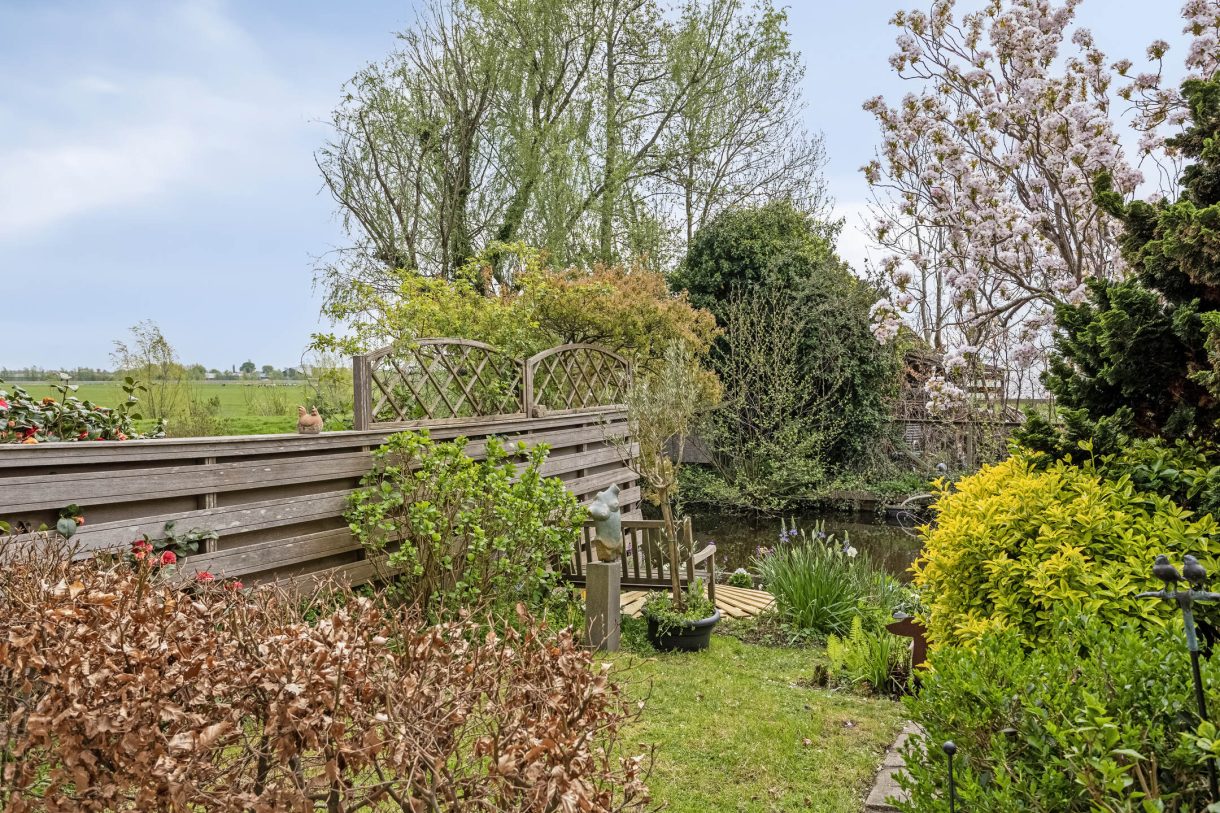 Te koop: Foto Woonhuis aan de Overbuurt 9 in Rijnsaterwoude