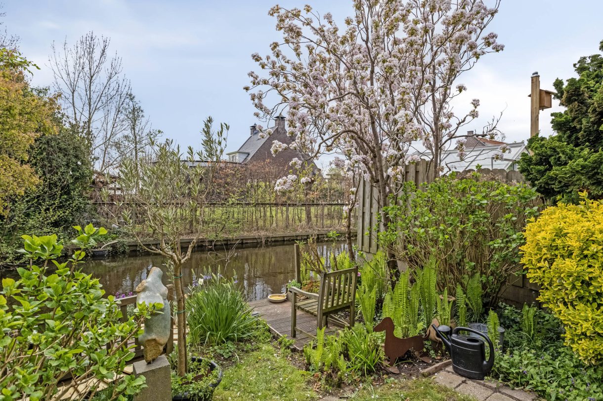 Te koop: Foto Woonhuis aan de Overbuurt 9 in Rijnsaterwoude