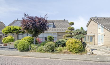 koop  Beneden-Leeuwen  Burg. Dittersstraat 19 – Hoofdfoto