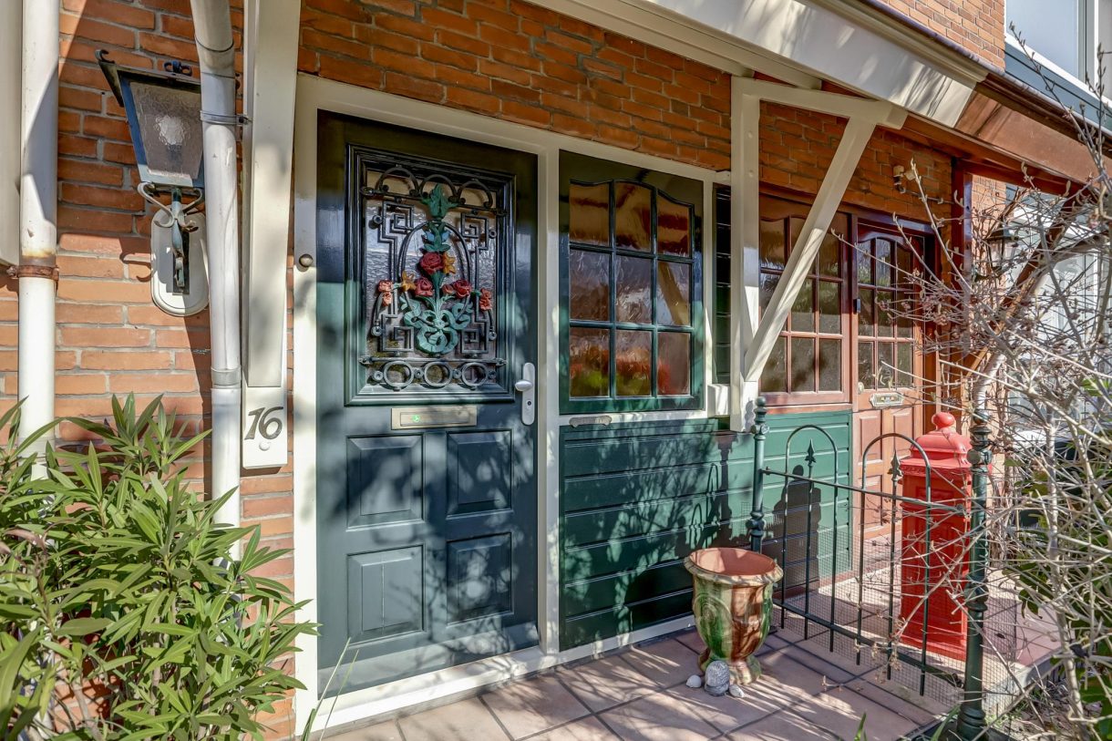 Te koop: Foto Woonhuis aan de Hoefbladstraat 16 in Krommenie