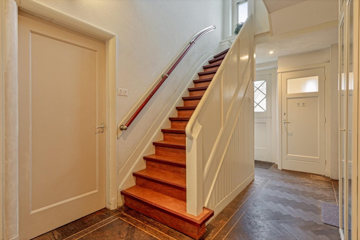 Te koop: Foto Woonhuis aan de Esdoornlaan 11 in Wormerveer