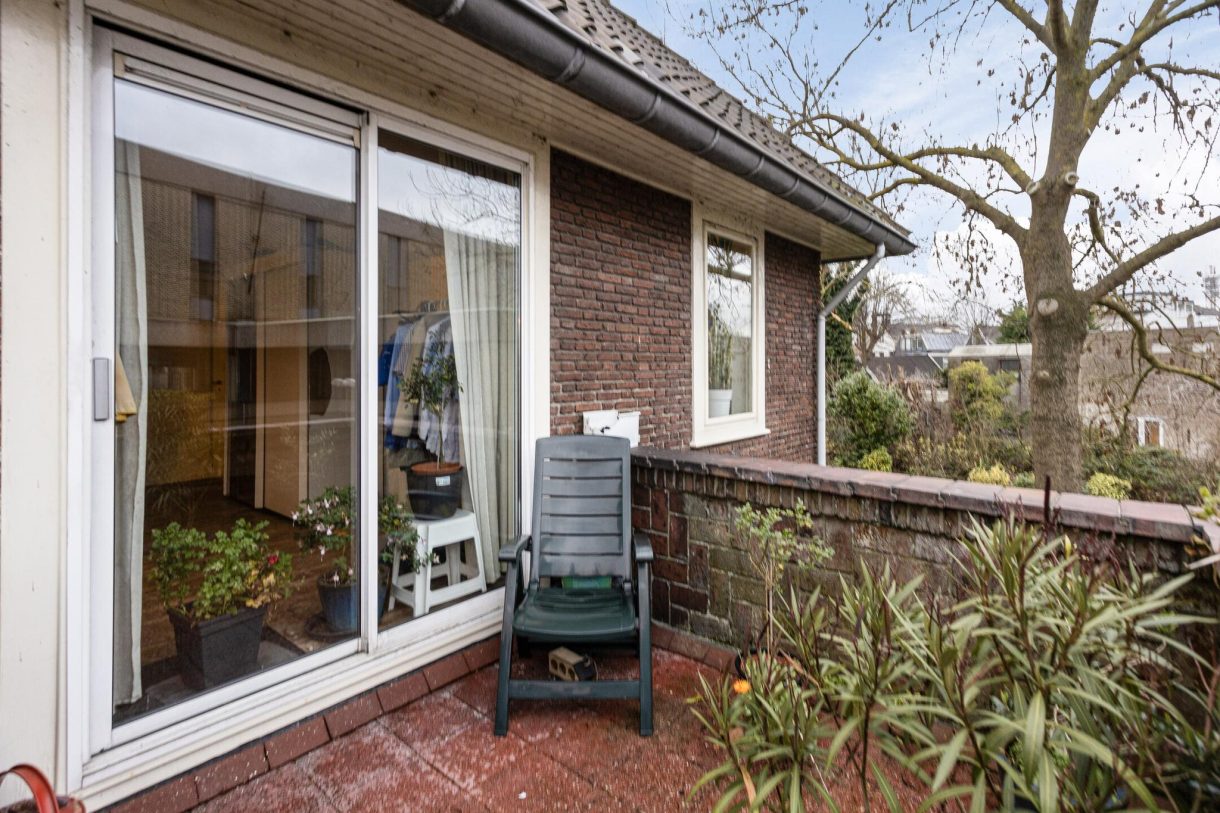 Te koop: Foto Woonhuis aan de Esdoornlaan 11 in Wormerveer