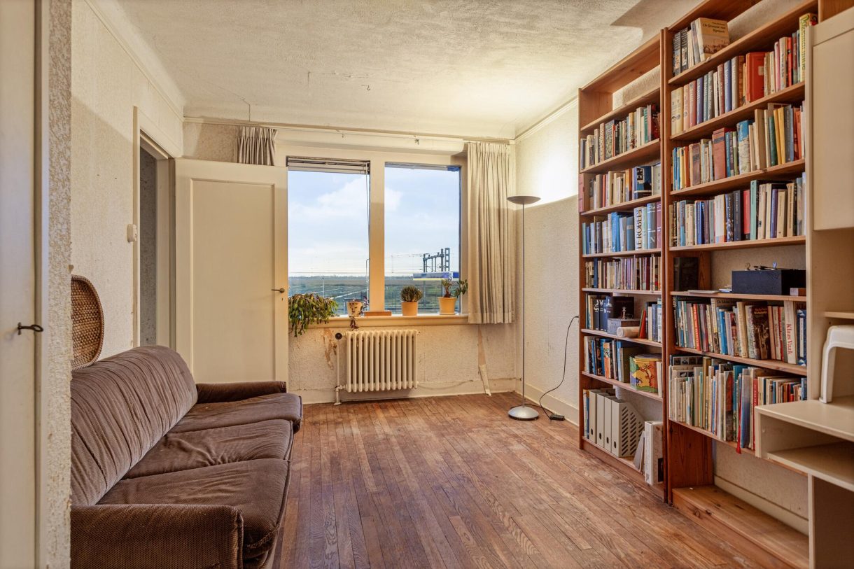 Te koop: Foto Woonhuis aan de Esdoornlaan 11 in Wormerveer