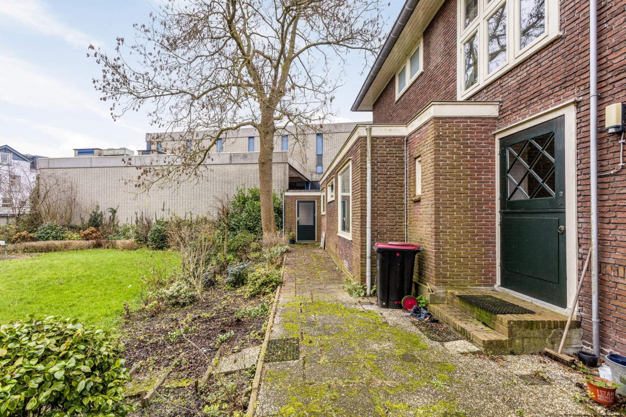 Te koop: Foto Woonhuis aan de Esdoornlaan 11 in Wormerveer