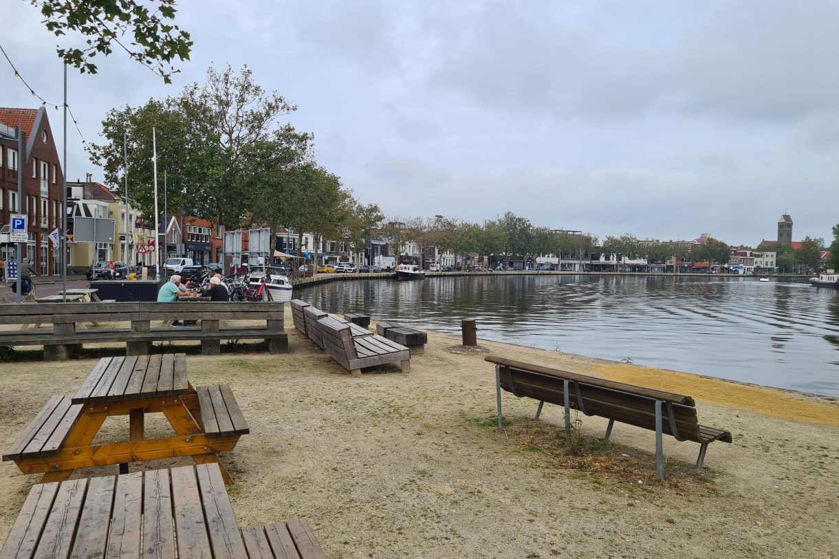 Te koop: Foto Woonhuis aan de Esdoornlaan 11 in Wormerveer