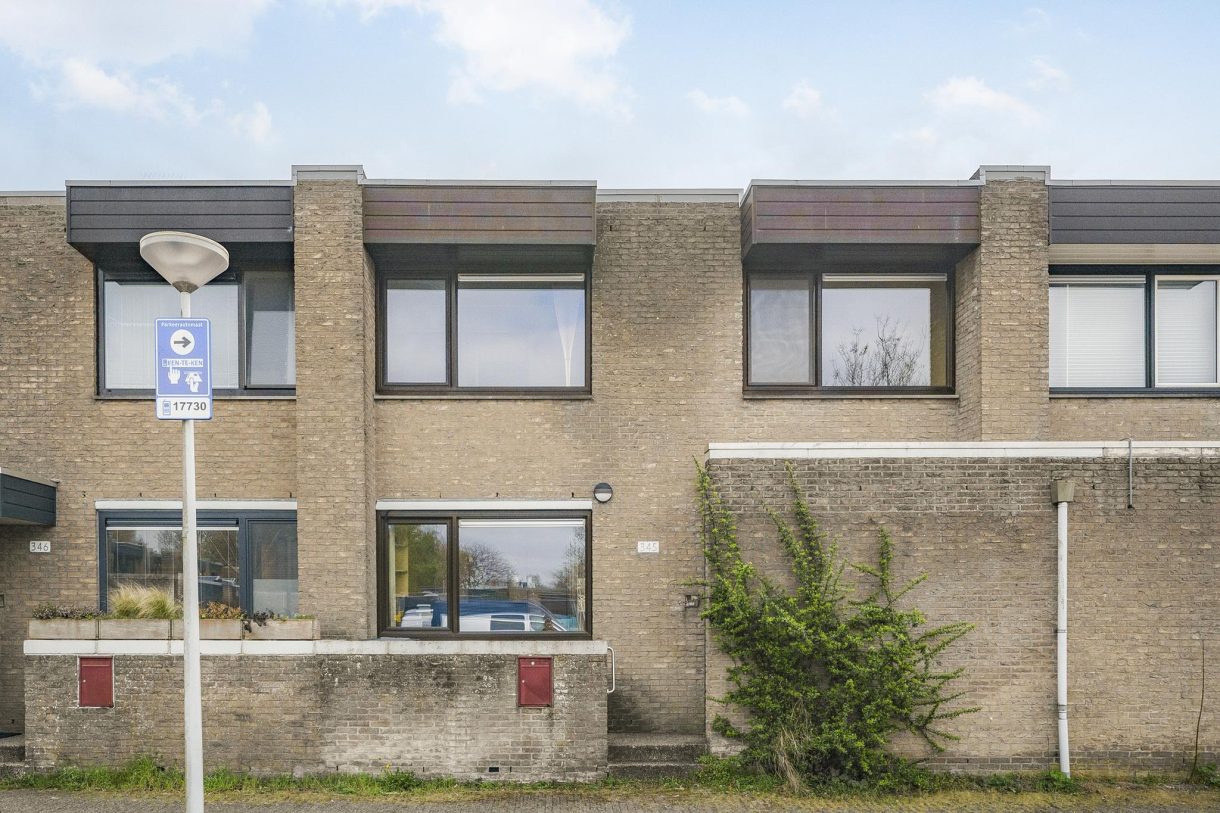 Te koop: Foto Woonhuis aan de Geerdinkhof 345 in Amsterdam