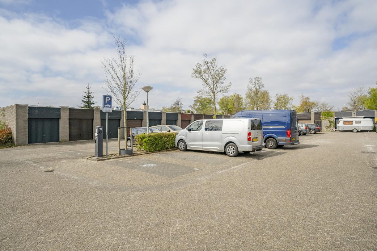 Te koop: Foto Woonhuis aan de Geerdinkhof 345 in Amsterdam