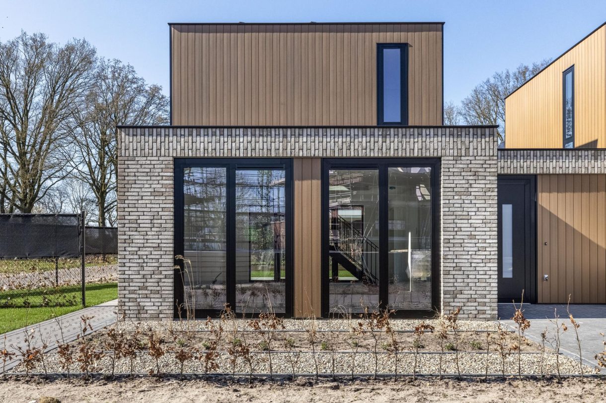 Te koop: Foto Woonhuis aan de Blauwlegger 1 in Venhorst