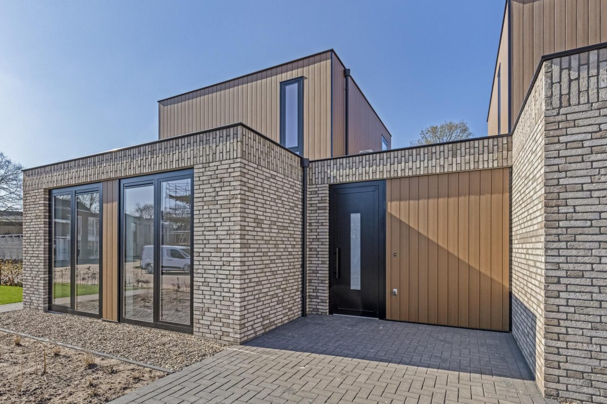 Te koop: Foto Woonhuis aan de Blauwlegger 1 in Venhorst