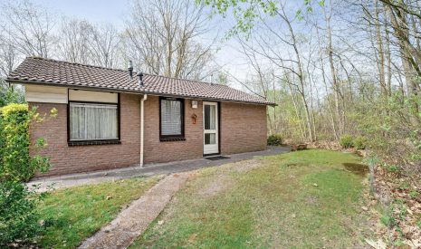 Te koop: Foto Woonhuis aan de Oshaarseweg 24-117 in Echten