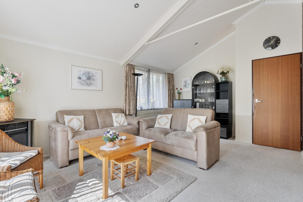 Te koop: Foto Woonhuis aan de Oshaarseweg 24-117 in Echten