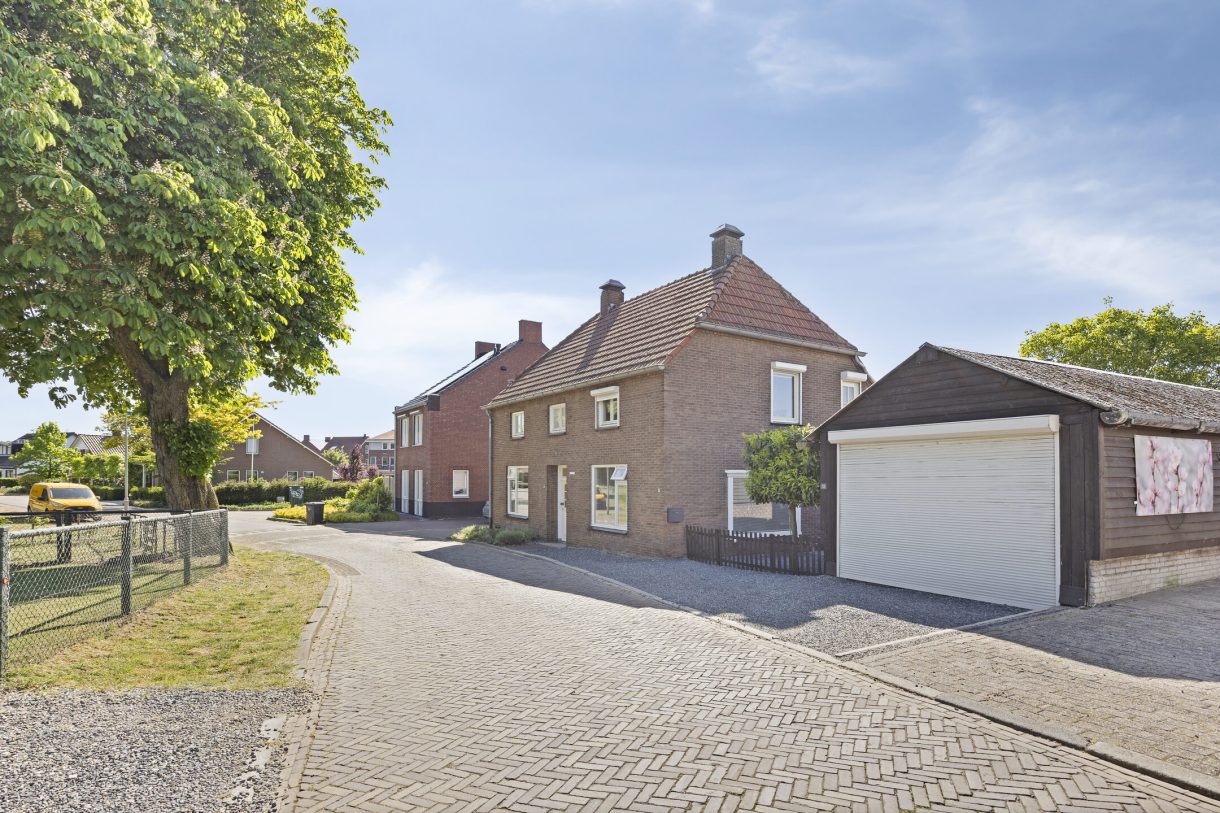 Te koop: Foto Woonhuis aan de Ringkade 33 in Beneden-Leeuwen