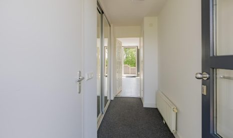 Te koop: Foto Woonhuis aan de Meerewijck 44 in Leimuiden