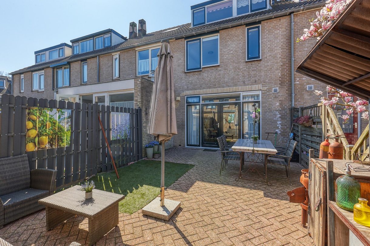 Te koop: Foto Woonhuis aan de Middentocht 8 in Leiderdorp