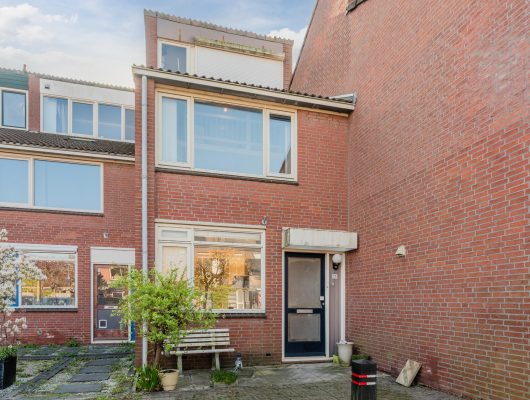 Hoofdfoto van Bodegraven Pijlkruid 15