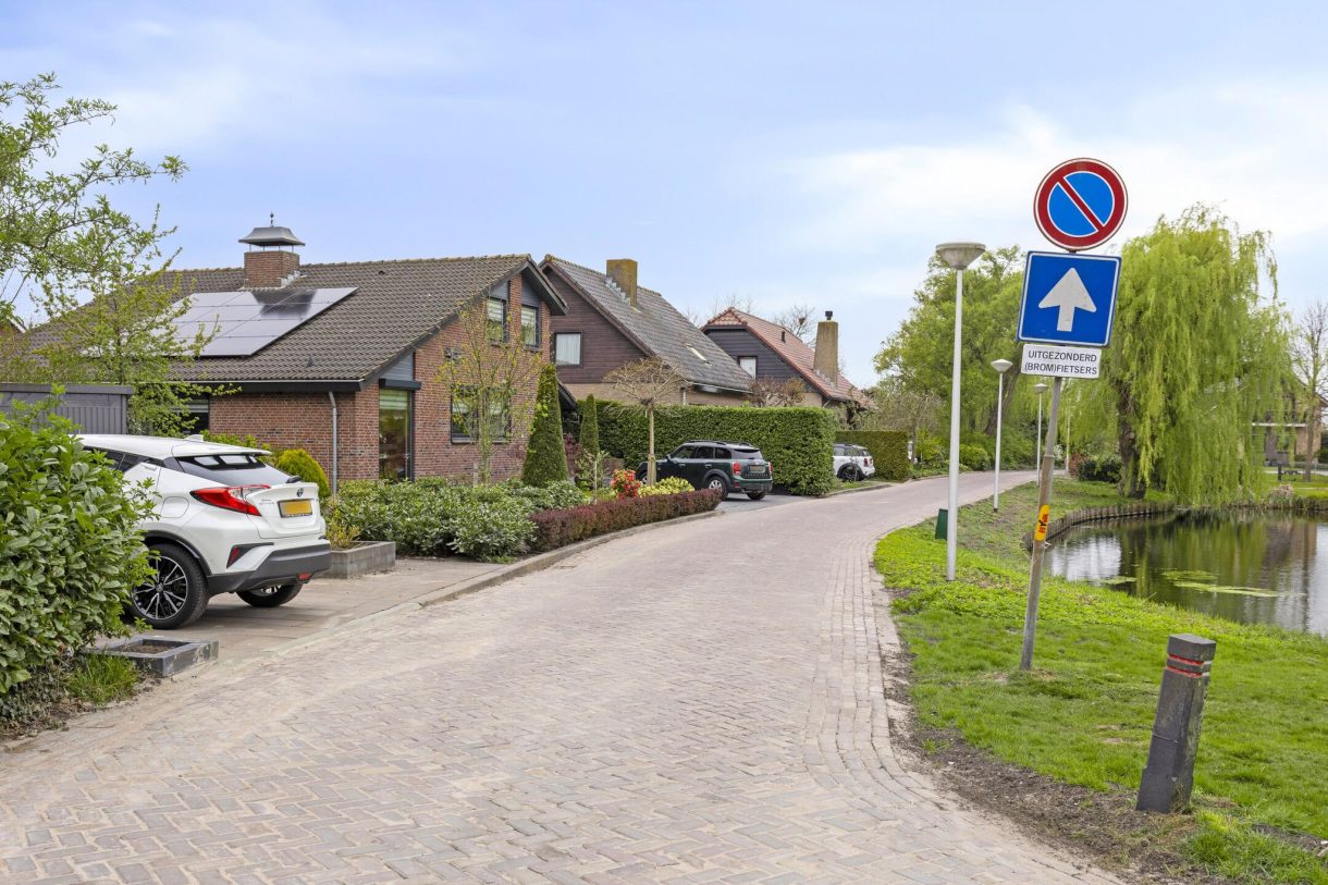 Te koop: Foto Appartement aan de Secretaris Runsinkbrink 5 in Benthuizen