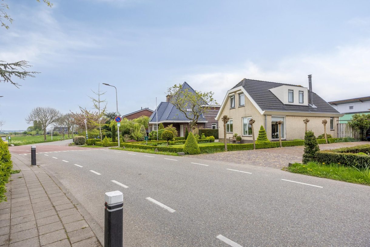 Te koop: Foto Woonhuis aan de Heerewegh 40 in Benthuizen