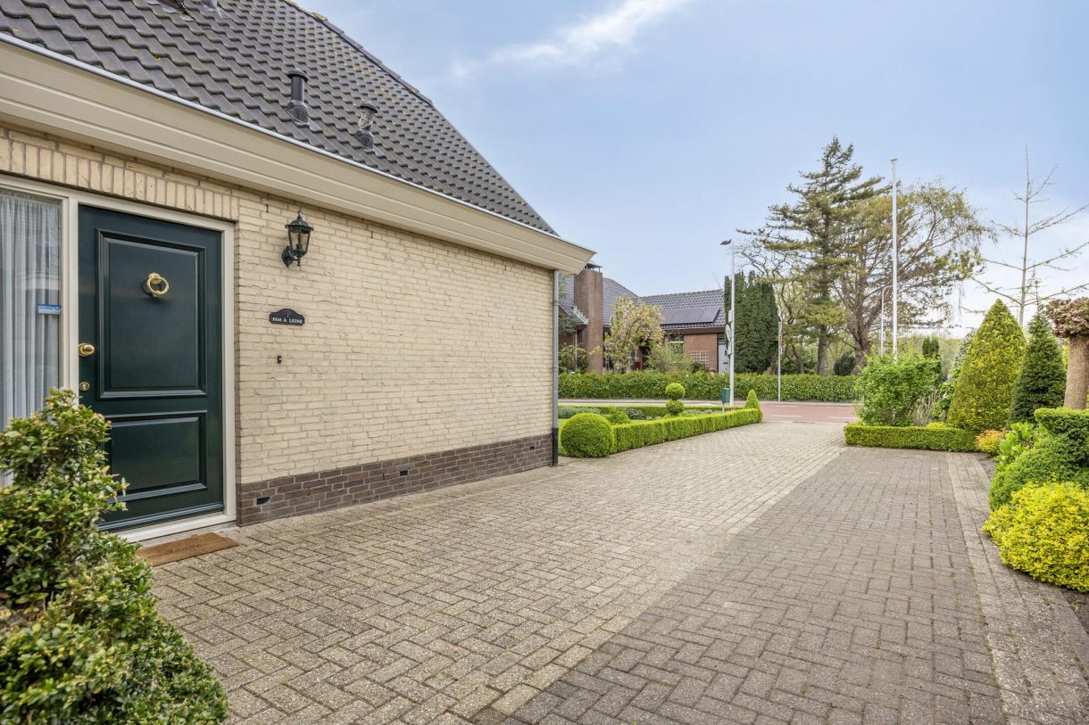 Te koop: Foto Woonhuis aan de Heerewegh 40 in Benthuizen