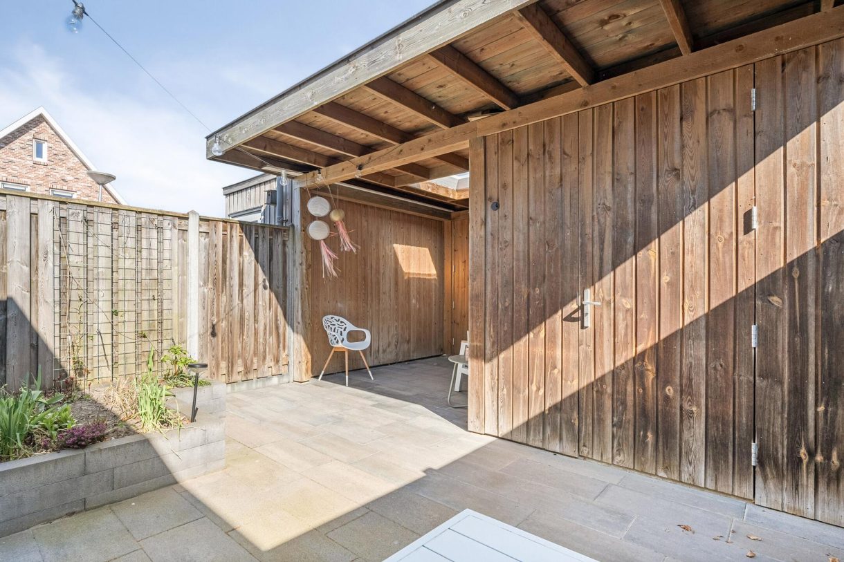 Te koop: Foto Woonhuis aan de Iepenlaan 52 in Rouveen